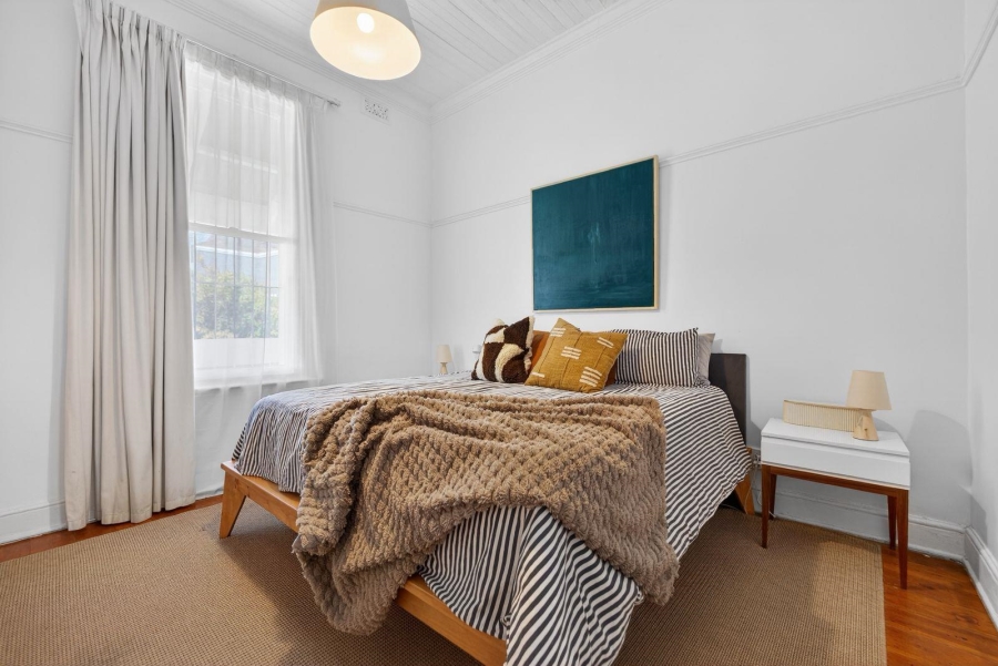 4 Bedroom Property for Sale in Oranjezicht Western Cape